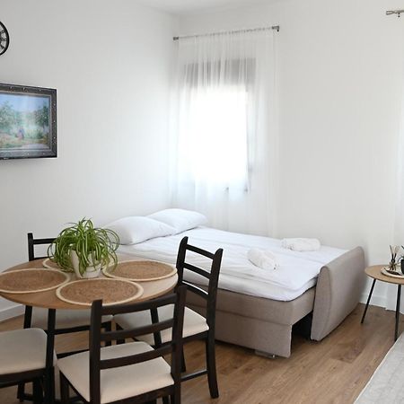 Studio Apartmani Izvor Благай Экстерьер фото